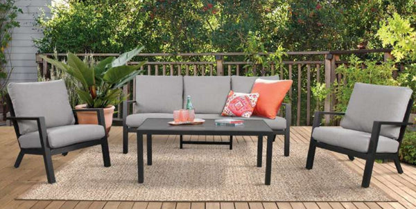 Choosing the right Outdoor Lounge Setting