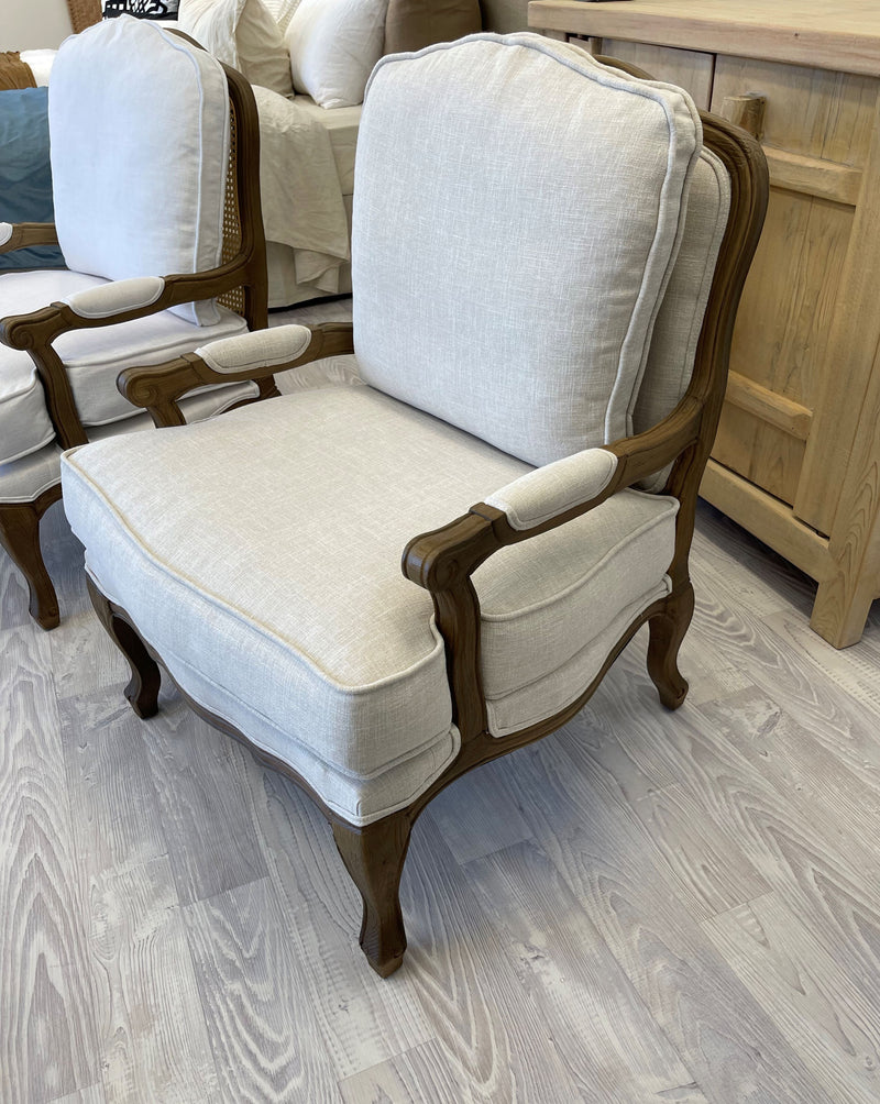 Joshua Chair - 74 x 79 x 97 cm - French Provincial - American Oak / Light Grey Fabric