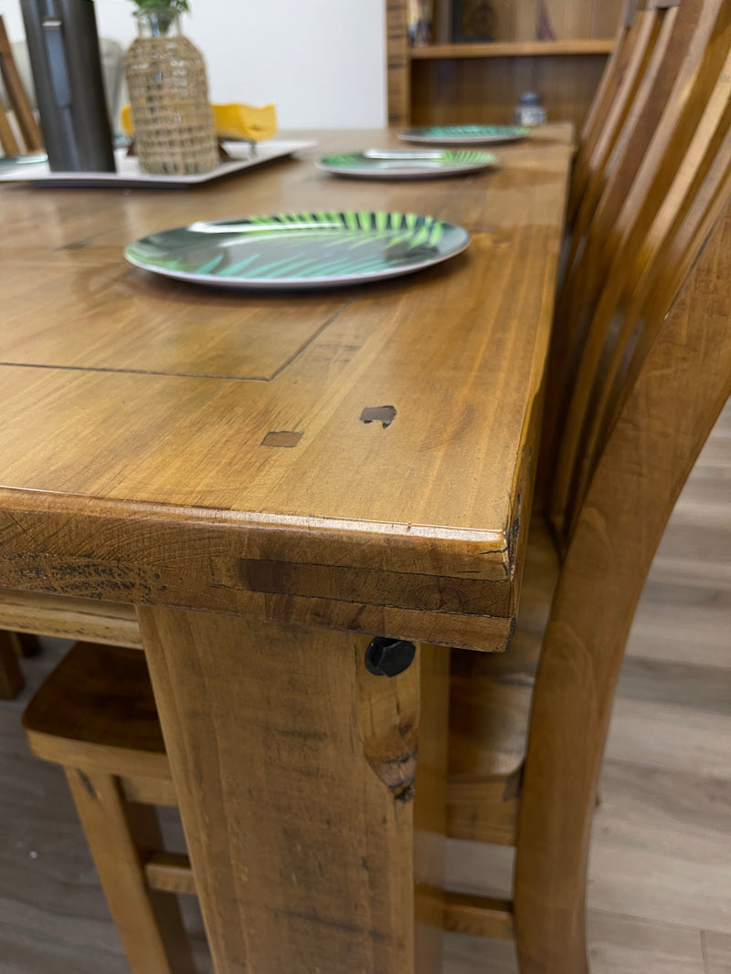 Leura_180cm_Solid_Pine_Dining_Table_Rustic_Oak_Country_Chic_IMAGE_4