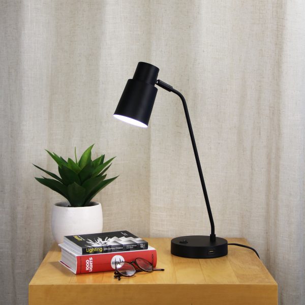 Black Table lamp with USB socket Image 1 - uhol_ol93911bk