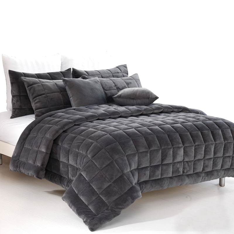 Alastairs Augusta Faux Mink Quilt / Comforter Set Charcoal Super King